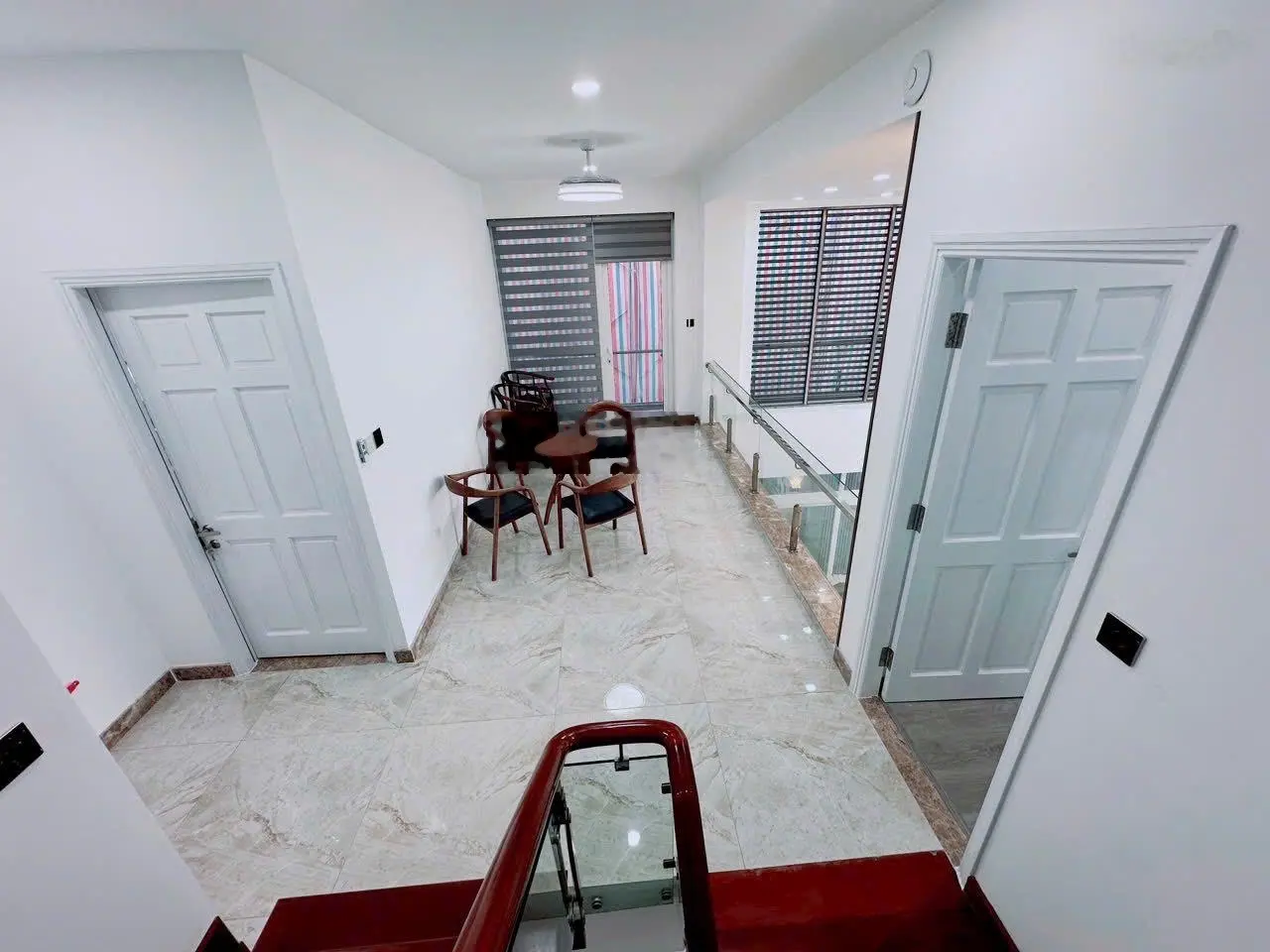 Bán biệt thự 10x25m 2 lầu 6PN 4WC sổ hồng giá 24.8tỷ TL