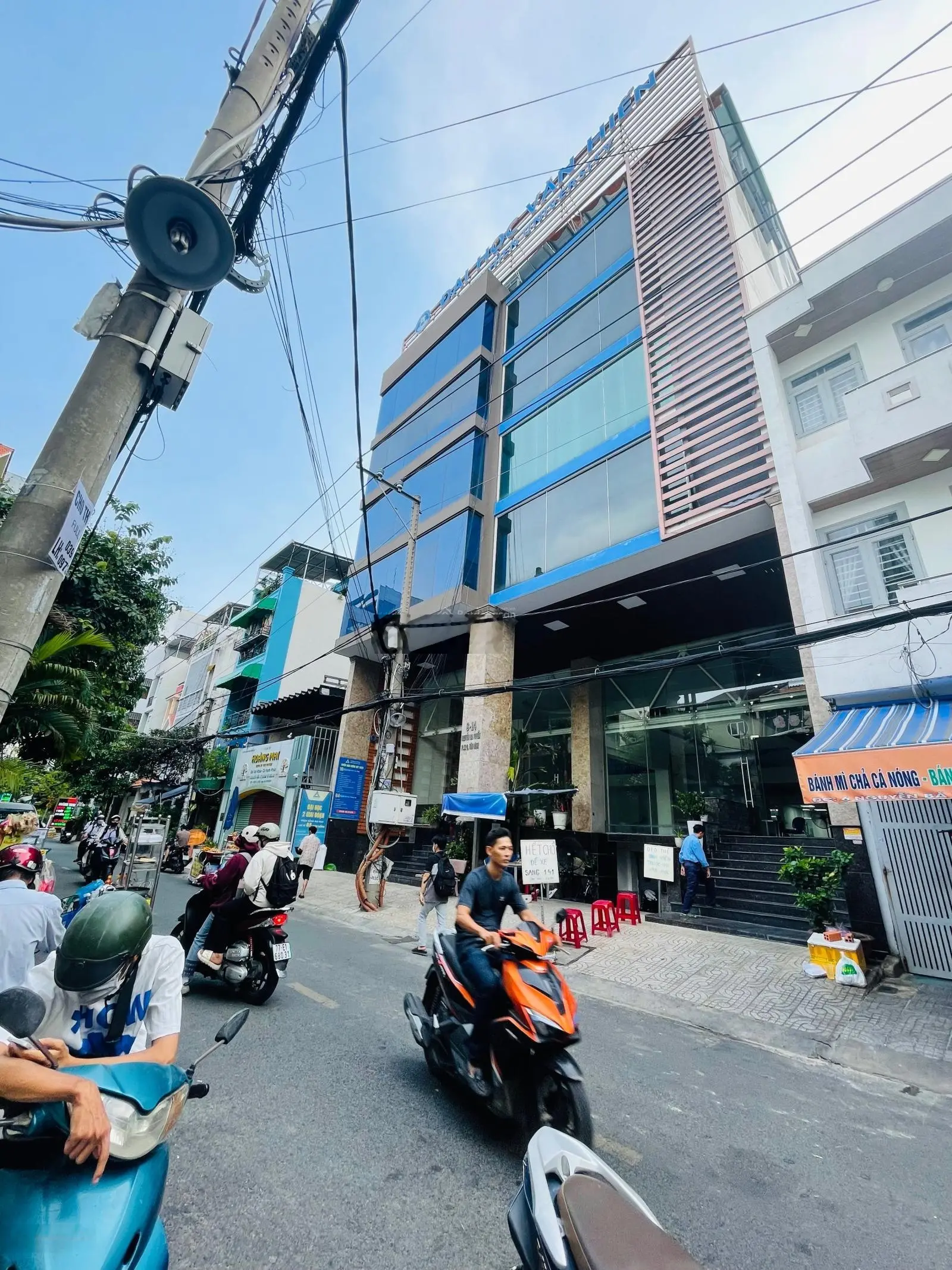 Mặt tiền đường C27 khu K300 8 x 20m, thích hợp xây biệt thự hoặc CHDV Hoặc KD Đa Ngành