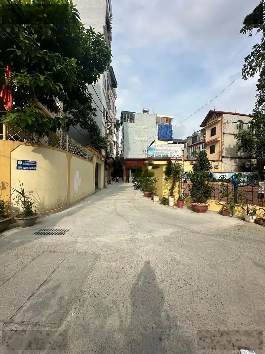 Bán nhà Đức Diễn ôtô vào nhà, lô góc 35m2, 5 tầng giá từ 5 tỷ, LH 0979 376 *** Mr Duy