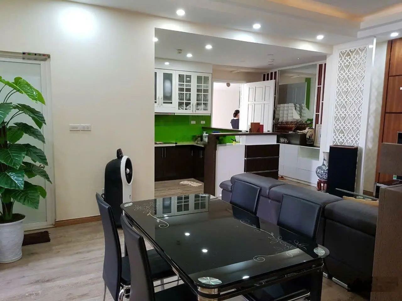 CHÍNH CHỦ BÁN CĂN HỘ108,4m TẦNG TRUNG,VIEW TRIỆU ĐÔ. FULL NỘI THẤT 3N2W
