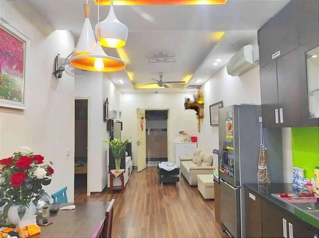 Nhà tôi chính chủ gửi bán căn hộ 2 phòng ngủ tại HH Linh Đàm nhà đầy đủ nội thất giá vô cùng hợp lý