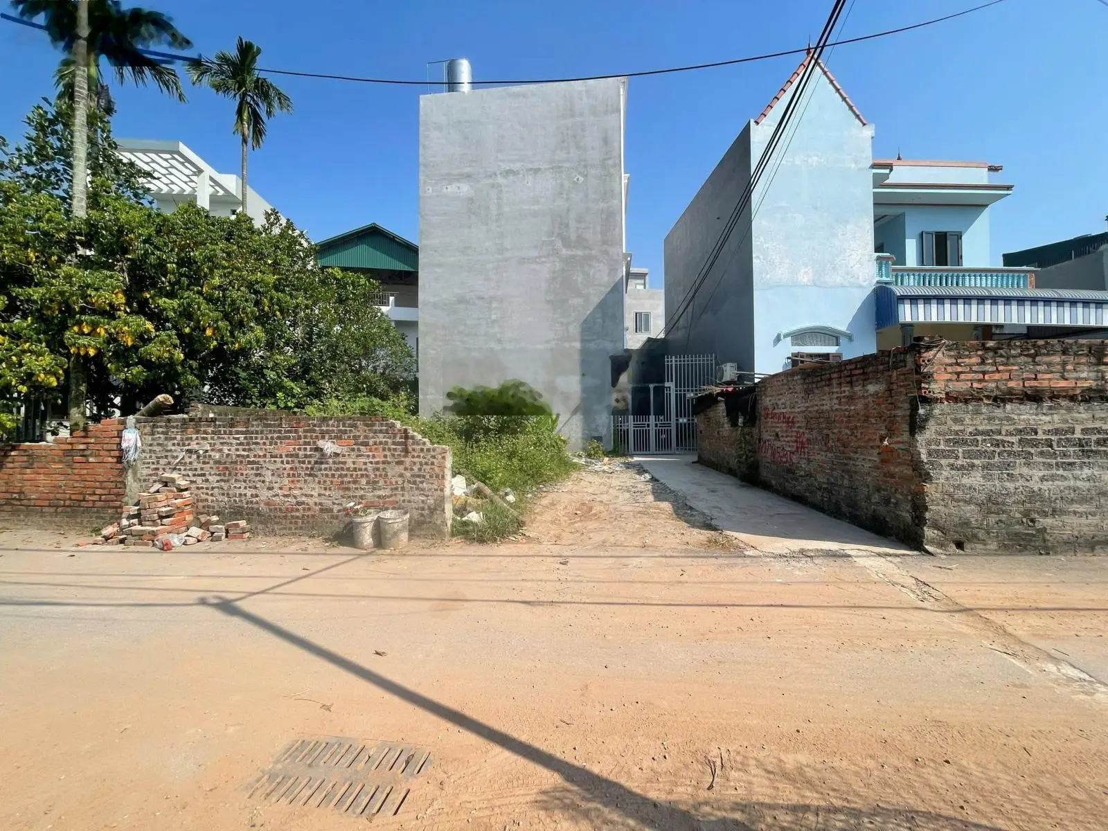Chính chủ bán 2 lô phường Biên Giang cạnh nhau, loanh quanh 2 tỷ. Diện tích 39m2