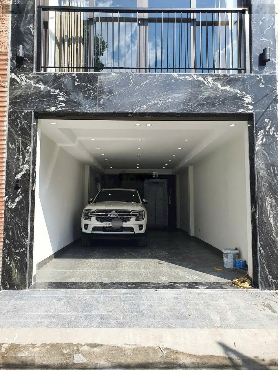 Bán nhà 7 tầng đường ô tô tránh phố Lâm Du - Bồ Đề, cách cầu Chương Dương 400m. Full nội thất