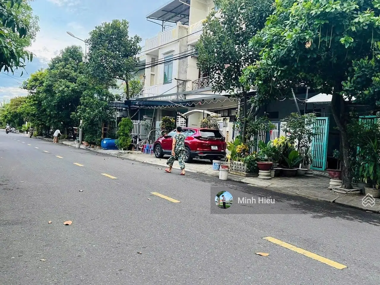 Chính chủ đất bán gấp mặt tiền đường D5 gần trường cao đẳng y tế Trà Vinh, DT 100m2.600Tr, SHR