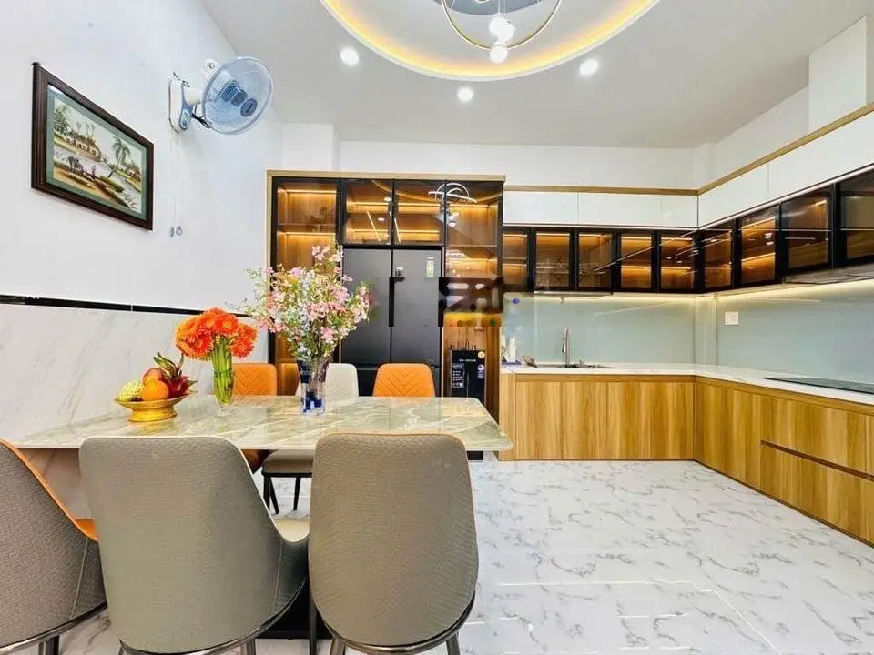 Siêu phẩm nhà mới 2 lầu, đẹp lung linh, full thổ cư 100%, gần bệnh viện quận 12