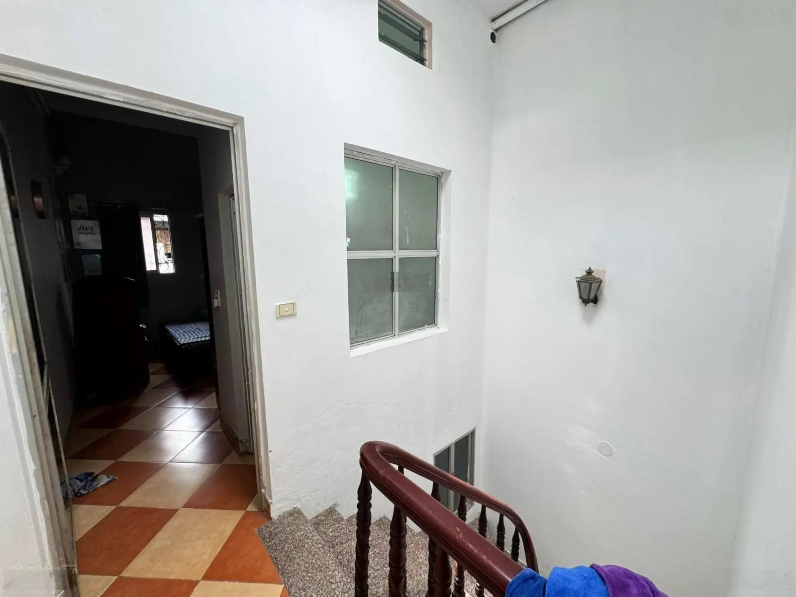Nhà đẹp vị trí hiếm - ngõ thông ô tô - kinh doanh đỉnh - đối diện bãi xe - hoàng mai - đền lừ