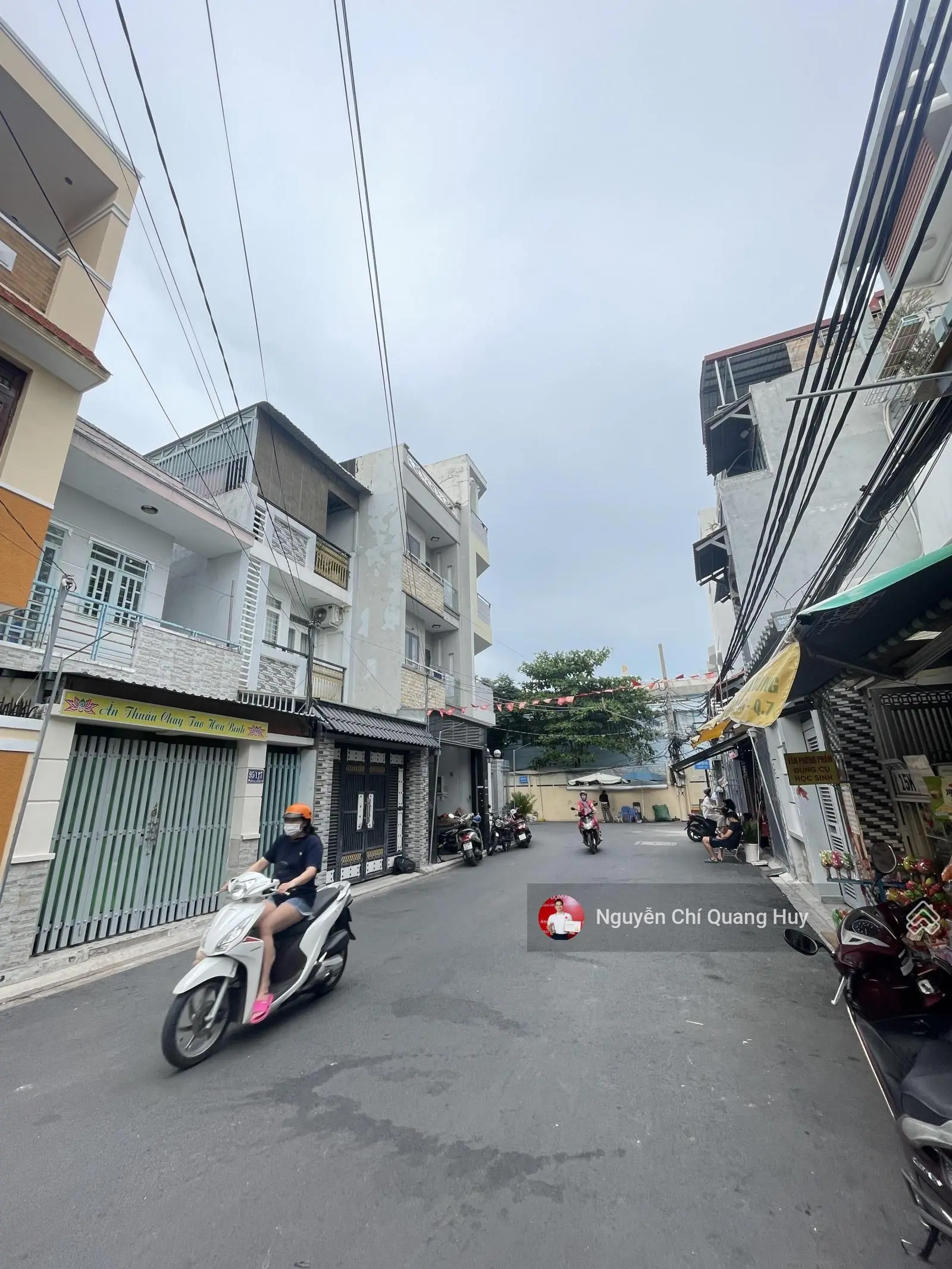 Nhà Phố hiện đại đường 10m 95 Lê Văn Lương- Cách 300m ra Lotte - Tôn Đức Thắng-5m x 20m Giá 11,4 tỷ