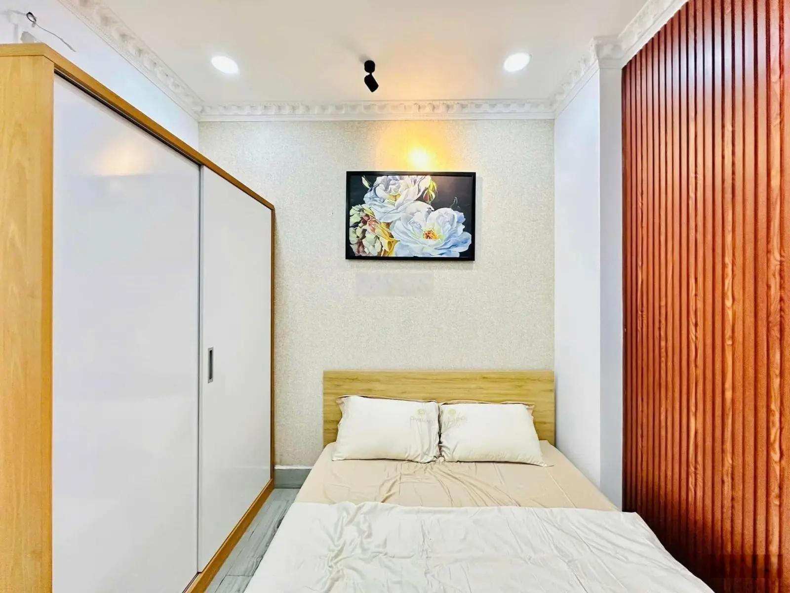 Lên sóng siêu phẩm ở Khuông Việt Tân Phú DT 77.5m2 3PN 4WC có SHR tặng full nội thất