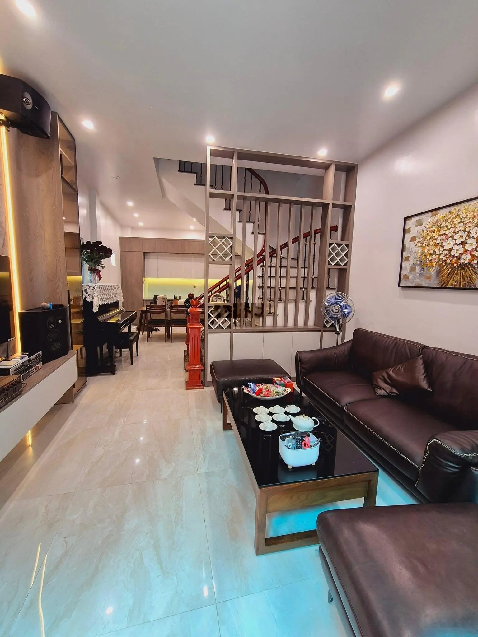 Bán gấp nhà Quan Nhân - Thanh Xuân ô tô, lô góc 3 thoáng, gần phố, 50m2, 4T, MT 4m. Nhỉnh 9 tỷ