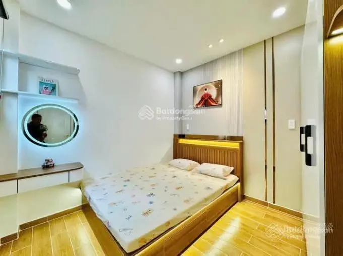 Định cư Úc bán nhà Vĩnh Viễn P4 Q10. DT 71,52m2 giá 3tỷ290 gần chợ Nhật Tảo. Đang cho thuê 29tr