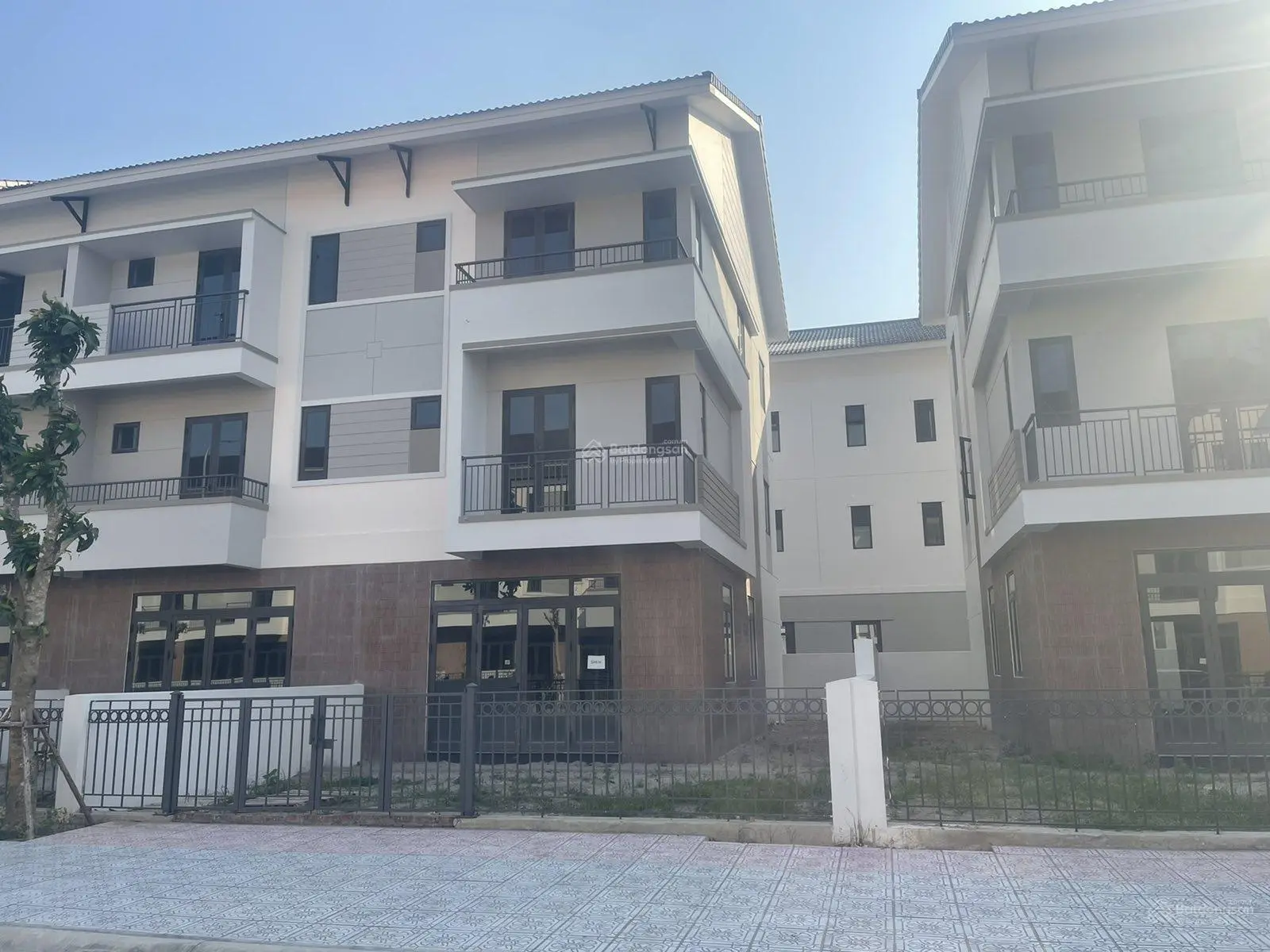 Căn Sh4 Centa Riverside Từ Sơn số đẹp 120m2 tặng nhà 3 tầng kinh doanh 6,7 tỷ 0966 228 ***