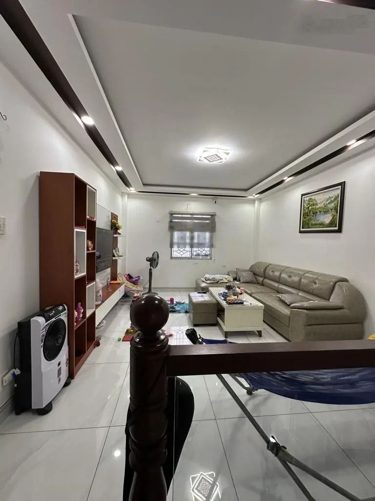 Nhà đẹp Nguyễn Hồng Đào, ngay Galaxy Tân Bình, 60m2, 4 tầng, 4PN, 11.55tỷ
