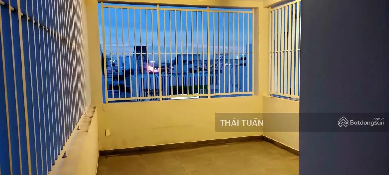 Cần bán nhà đang cho thuê mt ba vì, p15, quận 10, giá: 5,89 tỷ/100m2 (4x25m) 1 trệt 4 lầu, sổ sạch