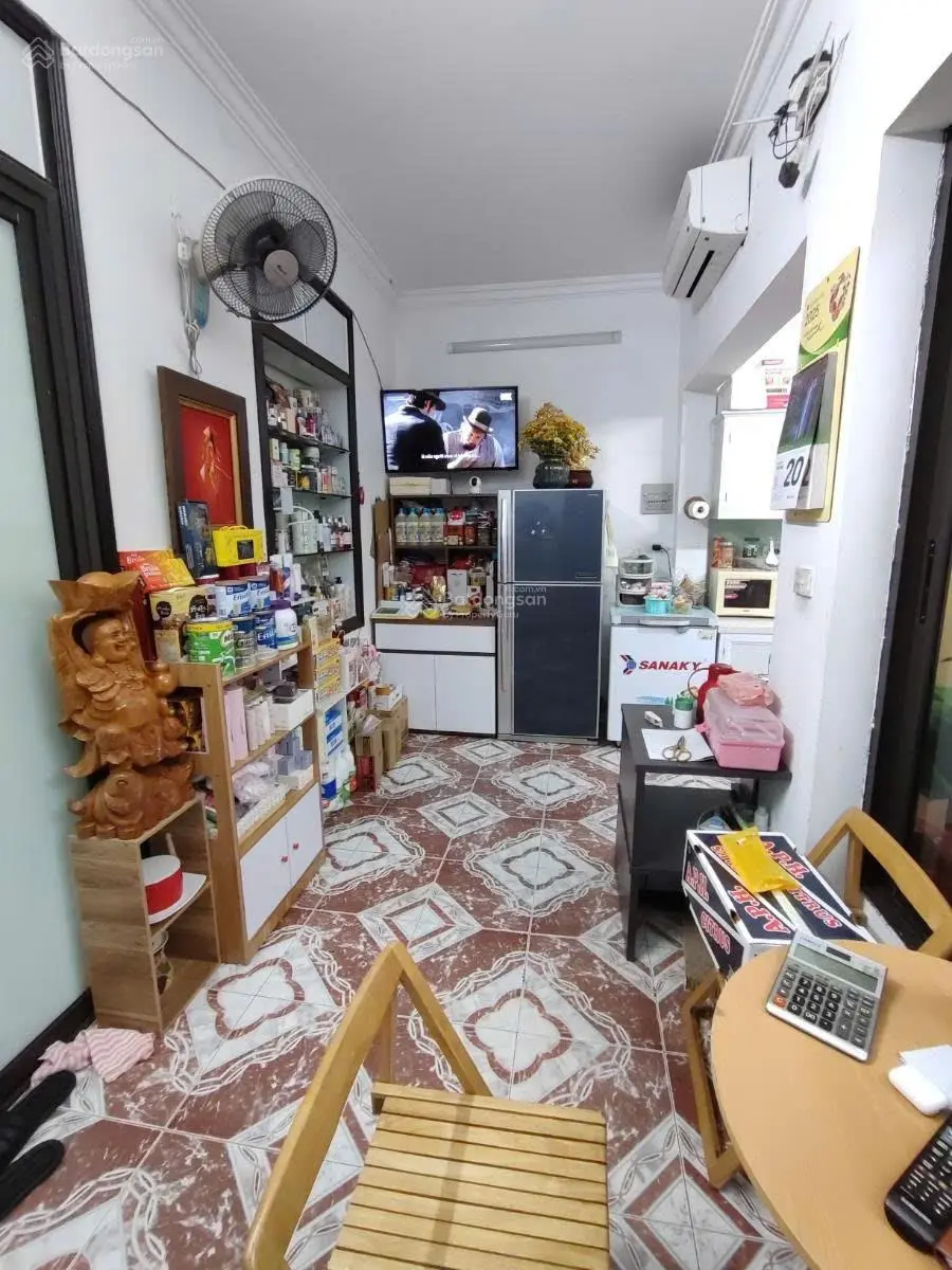 Giá đầu tư, lô góc 3 thoáng vĩnh viễn, cách ô tô 6 mét, bán đất tặng nhà 3 tầng vẫn ở ngon lành.