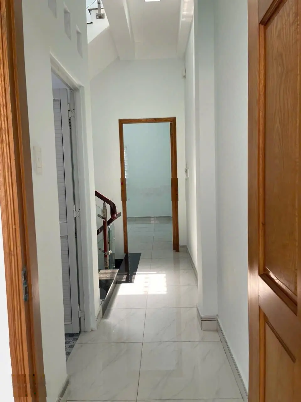 Bán nhà 1 trệt 2 lầu hẻm xe hơi Đường Bưng Ông Thoàn ngay chợ Tăng Nhơn Phú B gần Khu Công Nghệ Cao