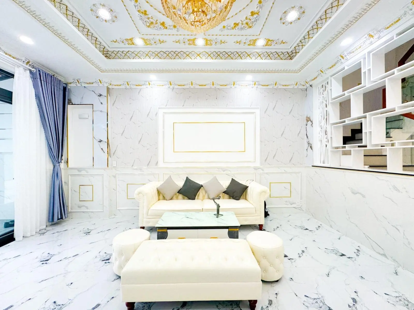 Bán nhà sổ riêng 96m2 hoàn công 4 tầng nội thất cơ bản - Lê Văn Lương Nhà Bè