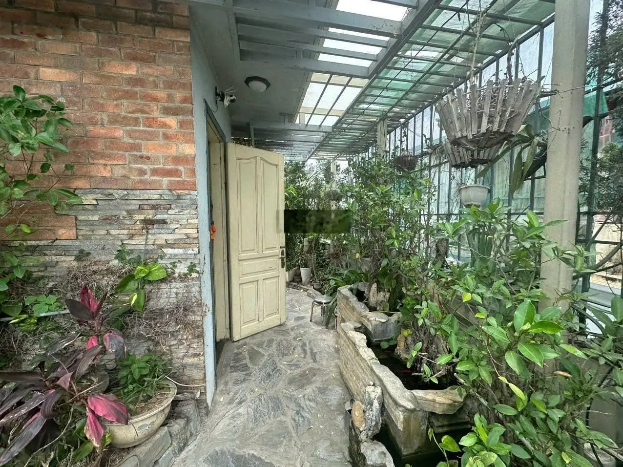 Mặt phố Trích Sài - lô góc 3 mặt thoáng 5 tầng thang máy view trọn Hồ Tây 64 tỷ 64m2 MT 6m