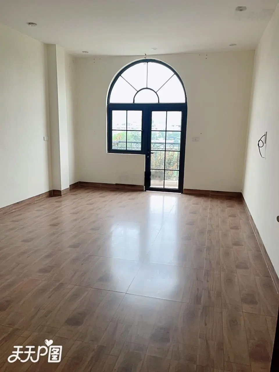 Bán nhà 5 tầng view sông Hồng đẹp lung linh tại đường D1 Phố Mới, giá tốt nhất thị trường