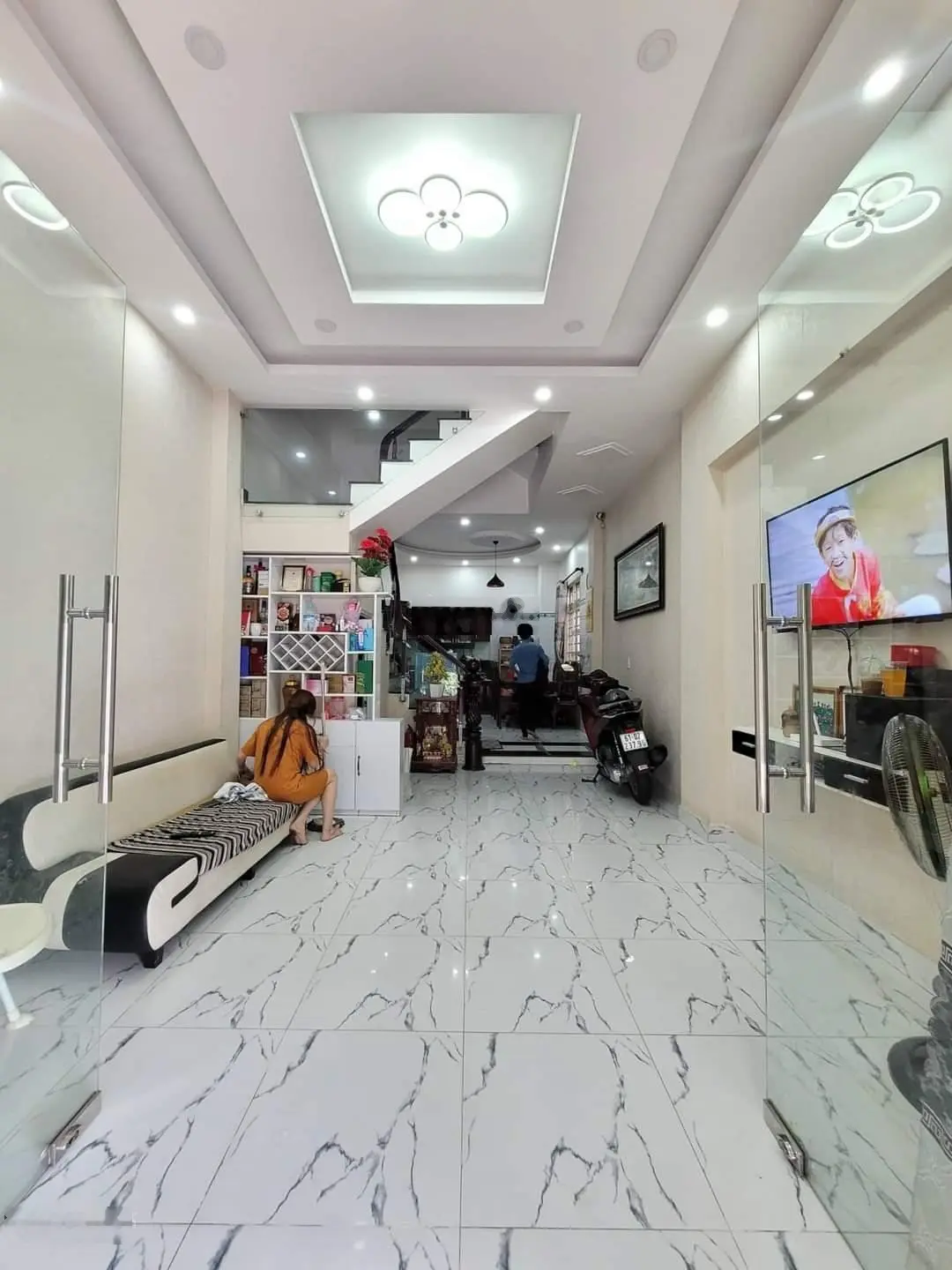 4,6tỷ TL, 150m2 (5x30), KDC chợ Vietsing, nhà MTKD 1trệt 2lầu + dãy trọ 5p phía sau