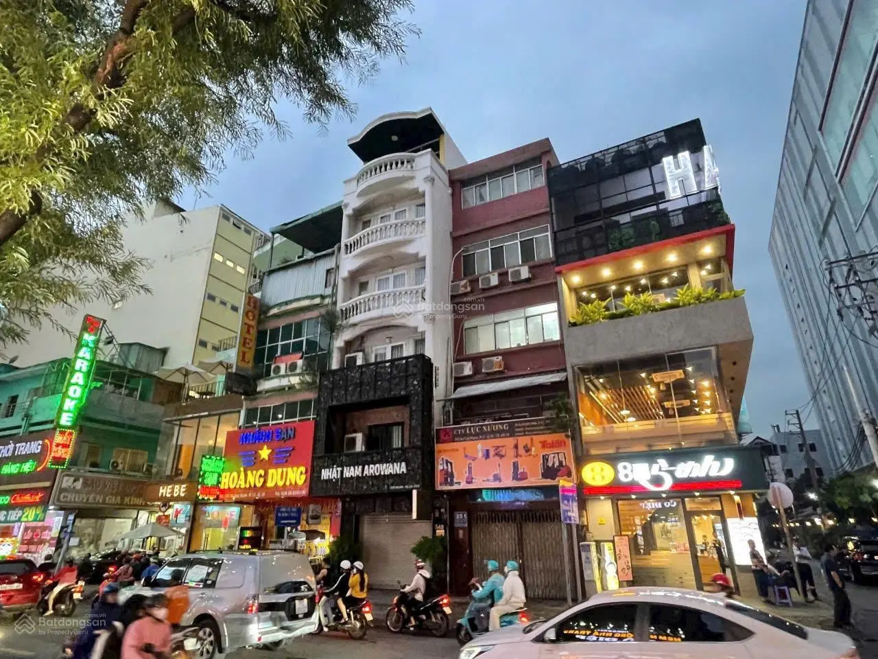 Mặt tiền Sư Vạn Hạnh, P. 12, Quận 10. 8x16m. 4 tầng. HĐT: 100 triệu/tháng. Giá 42 tỷ thương lượng