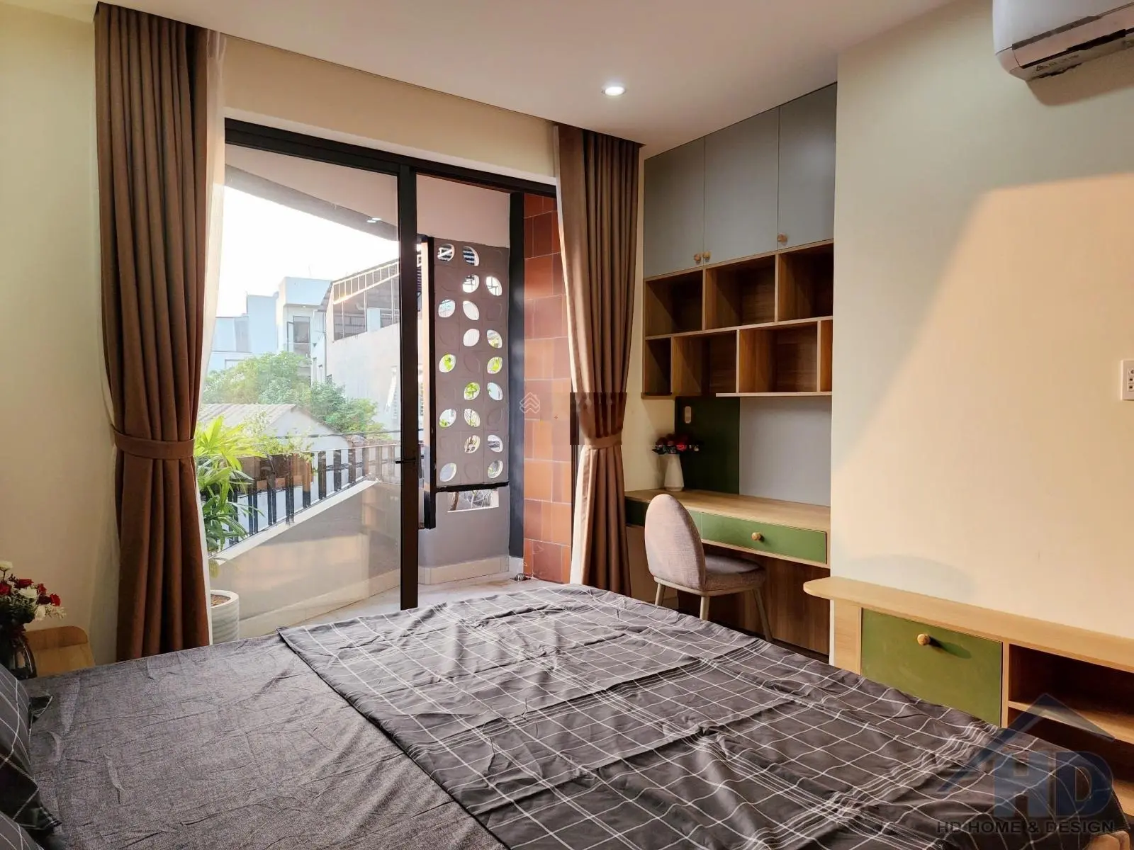 Bán nhà 3 tầng full nội thất kiệt đường Âu Cơ, gần chợ Hoà Khánh, Đà Nẵng