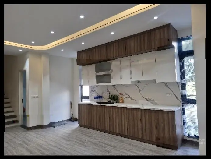 Vạn phúc - hà đông - lô góc - ô tô đỗ cửa - 3m ô tô tránh - 45m x 5 tầng - giá 10,6 tỷ.