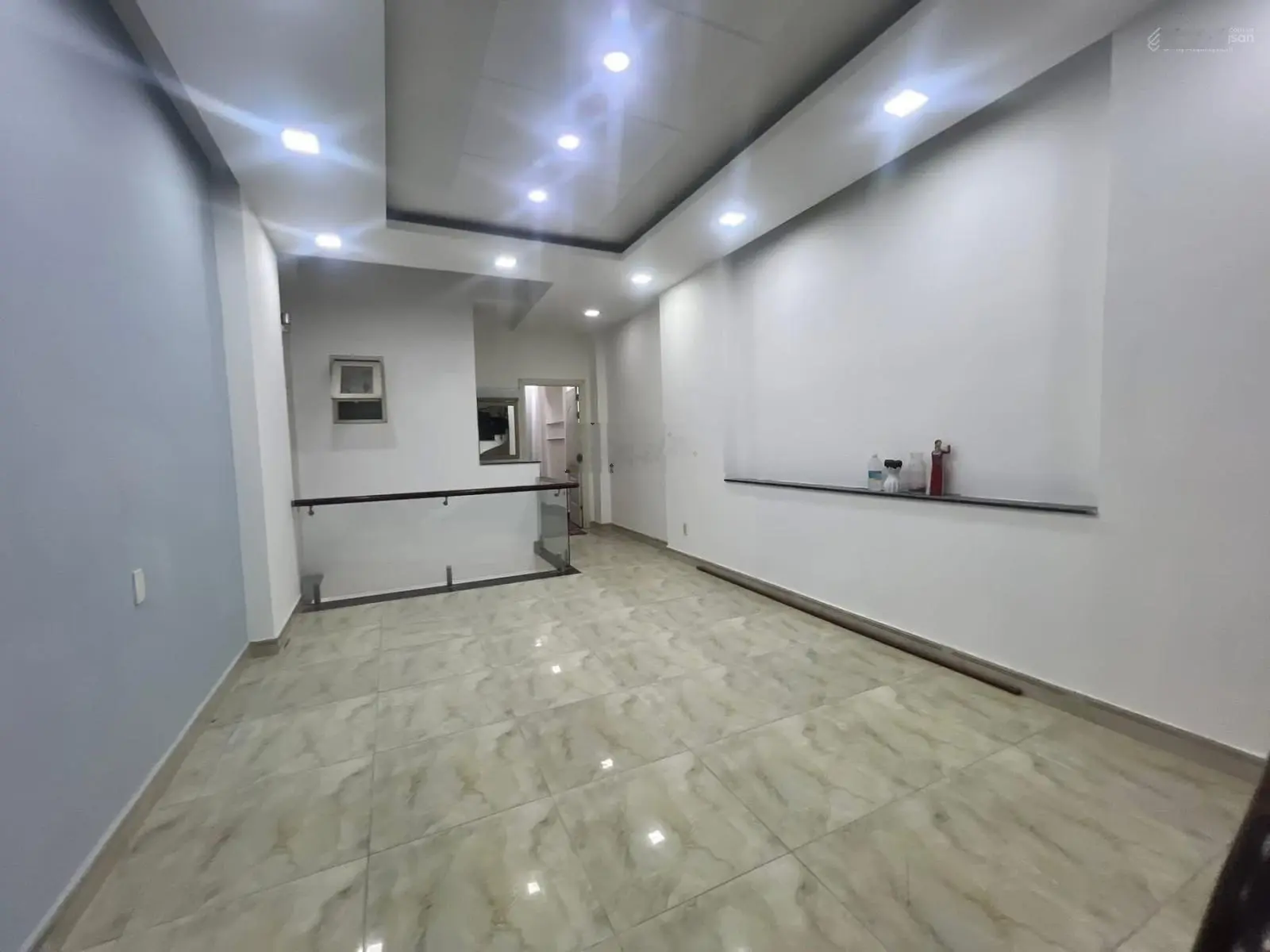 Bán nhà mặt tiền đường Kênh 19/5B chính chủ