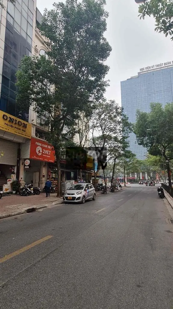 TÔI BÁN NHÀ MẶT PHỐ HOÀNG CẦU TRẦN QUANG DIỆU 110m2 8 Tầng thang máy