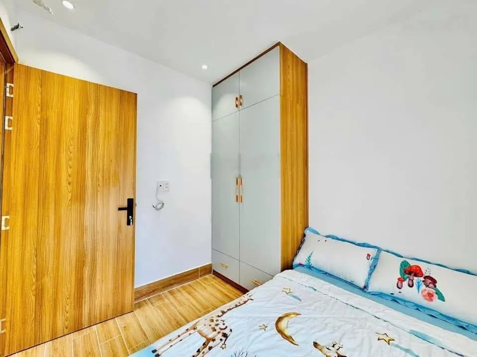 Trình làng căn hàng hiếm ngay Xô Viết Nghệ Tĩnh P.25 Bình Thạnh DT 55m2 giá 2 tỷ 100