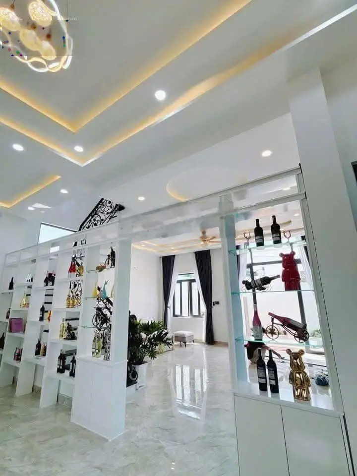 Cần bán nhà biệt thự Dương Công Khi vào 1