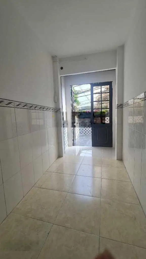 Cần bán nhà mặt phố Tỉnh Lộ 10, tại Bình Tân, Hồ Chí Minh, giá: 1,43 tỷ VND