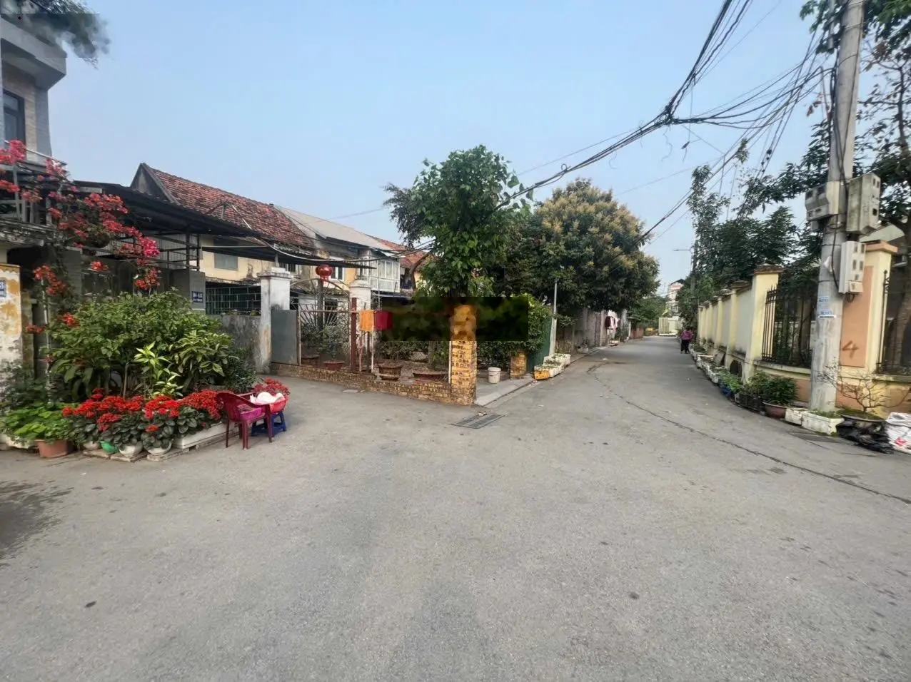 Nhà riêng sổ đỏ chính chủ,pháp lí không qui hoạch