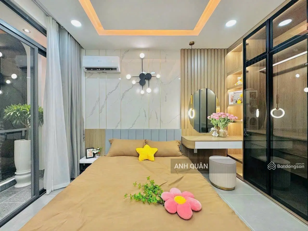 Tôi cần bán nhà đang cho thuê đ. số 18, p. 8, gò vấp, giá: 2,58 tỷ/64m2, 1 trệt 2 lầu, 3pn, sổ sạch