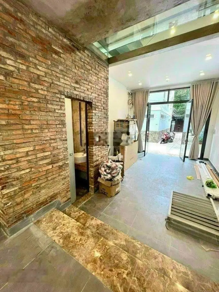 Chỉ vỏn vẹn 6 tỷ, Trần Ngọc Diện, Quận 2, 5X14m, 1T 3L, 5PN, 6WC, đường to 7m, KDC an ninh
