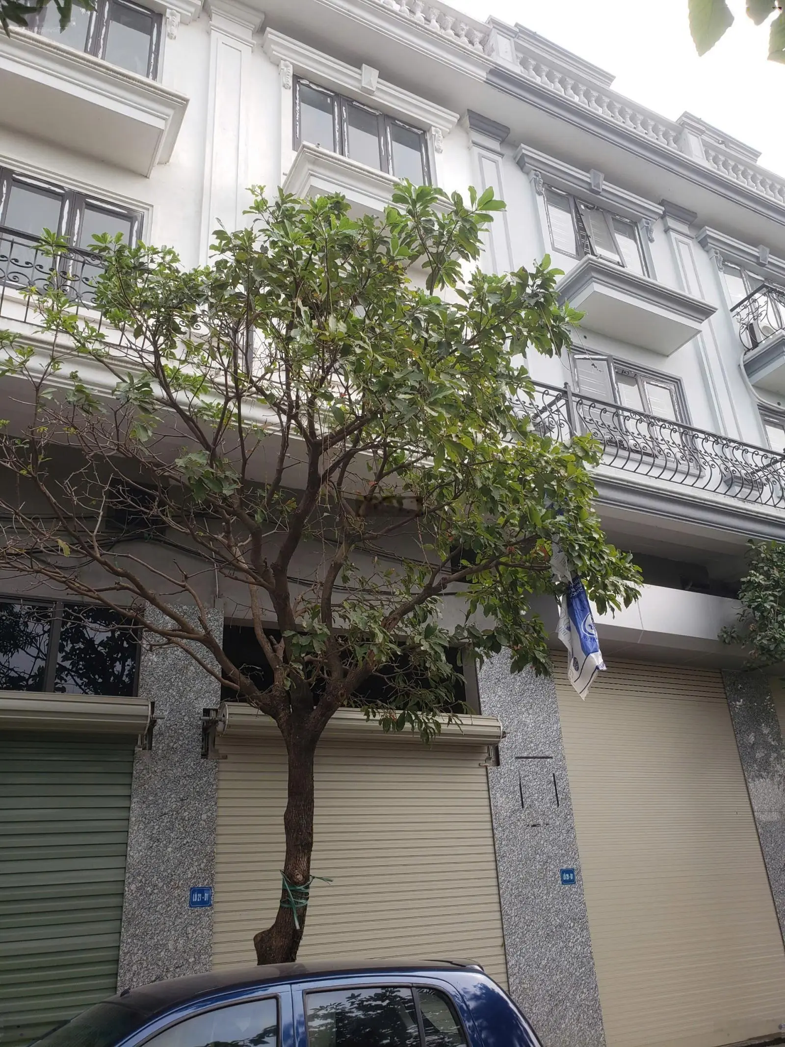 Hàng hiếm nhà phố chợ Liên Phương, hai thoáng, mặt đường siêu to, 50m2x5T, 3.2 tỷ có thương lượng