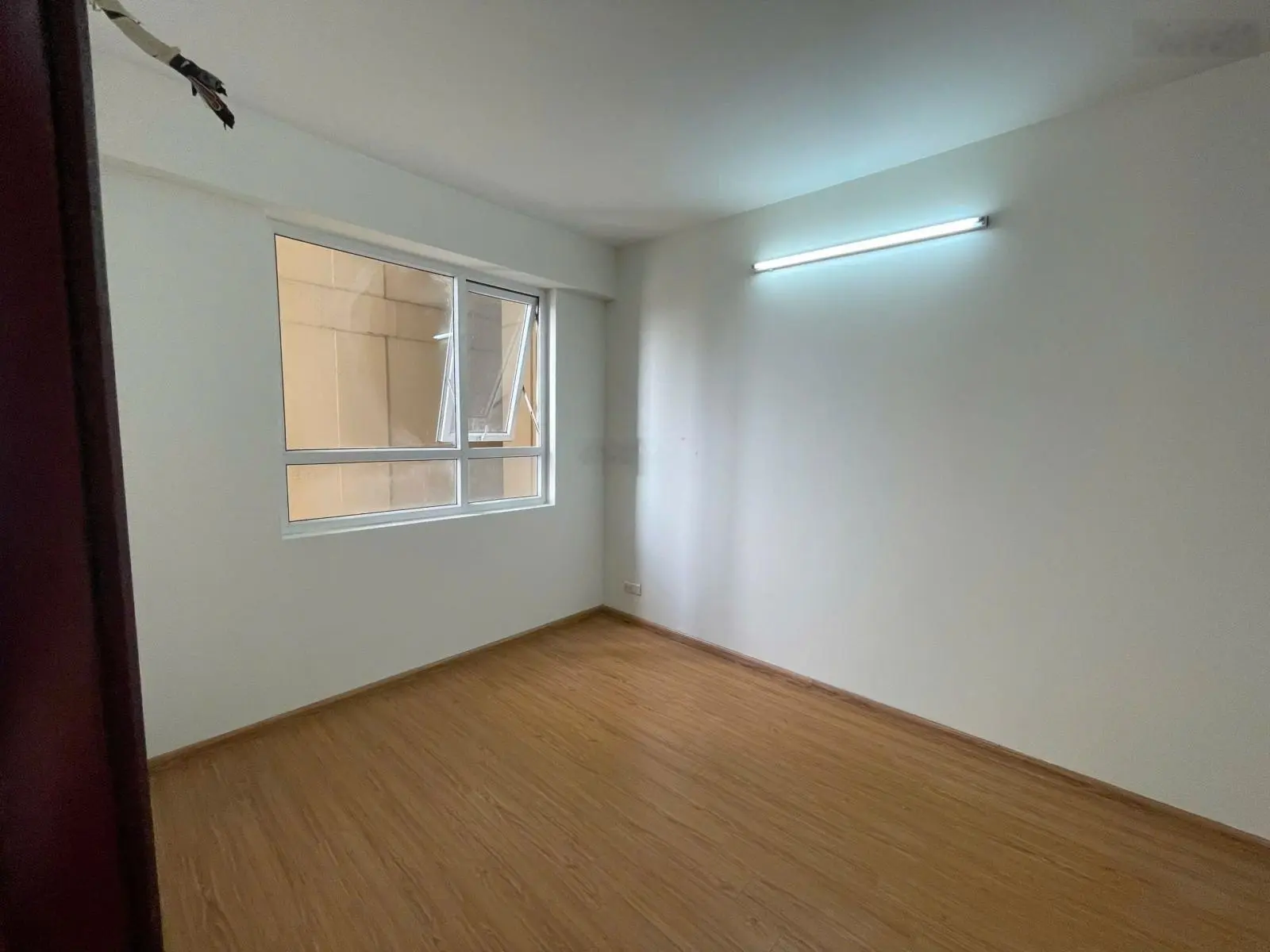 Giá tốt nhất thị trường, căn hoa hậu diện tích 124m2, 3 ngủ rộng, nhà nhiều cửa sổ thoáng, sổ đỏ