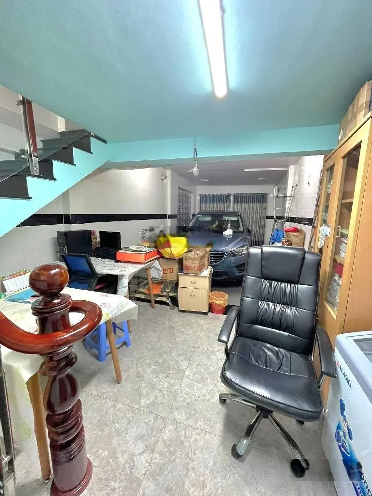 Mặt tiền hẻm 8M - Chỉ 6.X Tỷ - Gần Kinh Dương Vương - 4 tầng - 4 x 12m - đường 8m - BX Miền Tây