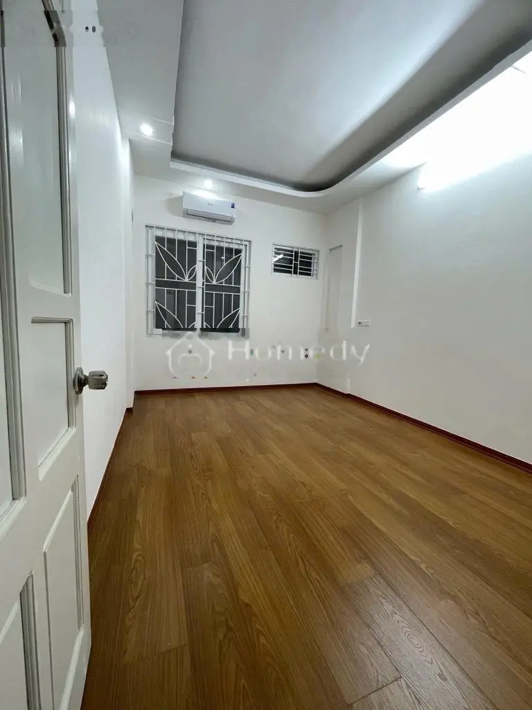 Bán nhà 5 tầng tại ngõ Hoàng Liệt – Diện tích 40m², ô tô đỗ cổng, giá 7,2 tỷ