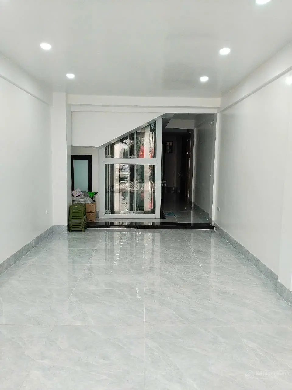 Bán nhà Nguyễn Trãi Thanh Xuân, 63m2 6 tầng mặt tiền 3.7m, thang máy, kinh doanh, ga ra ô tô tránh