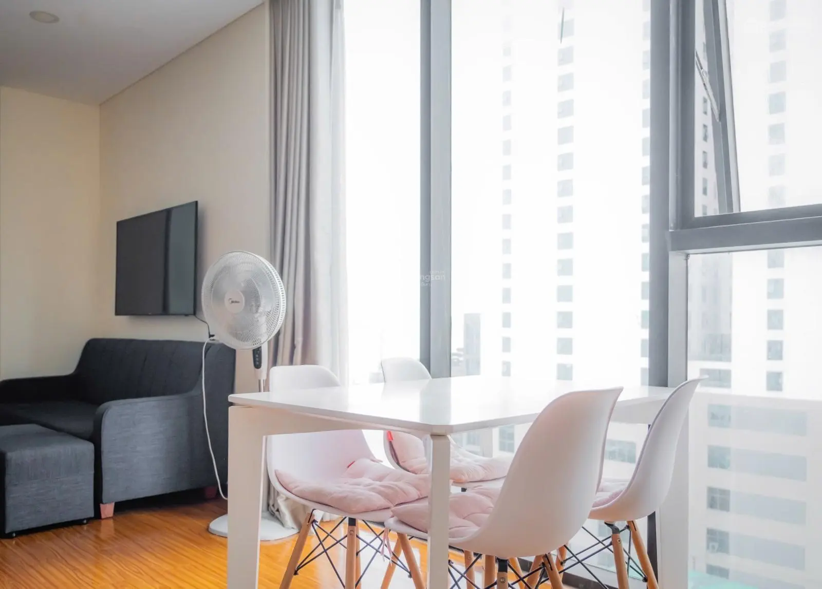 Chỉ duy nhất căn góc view biển studio 43m2 full nội thất giá chỉ 3 tỷ