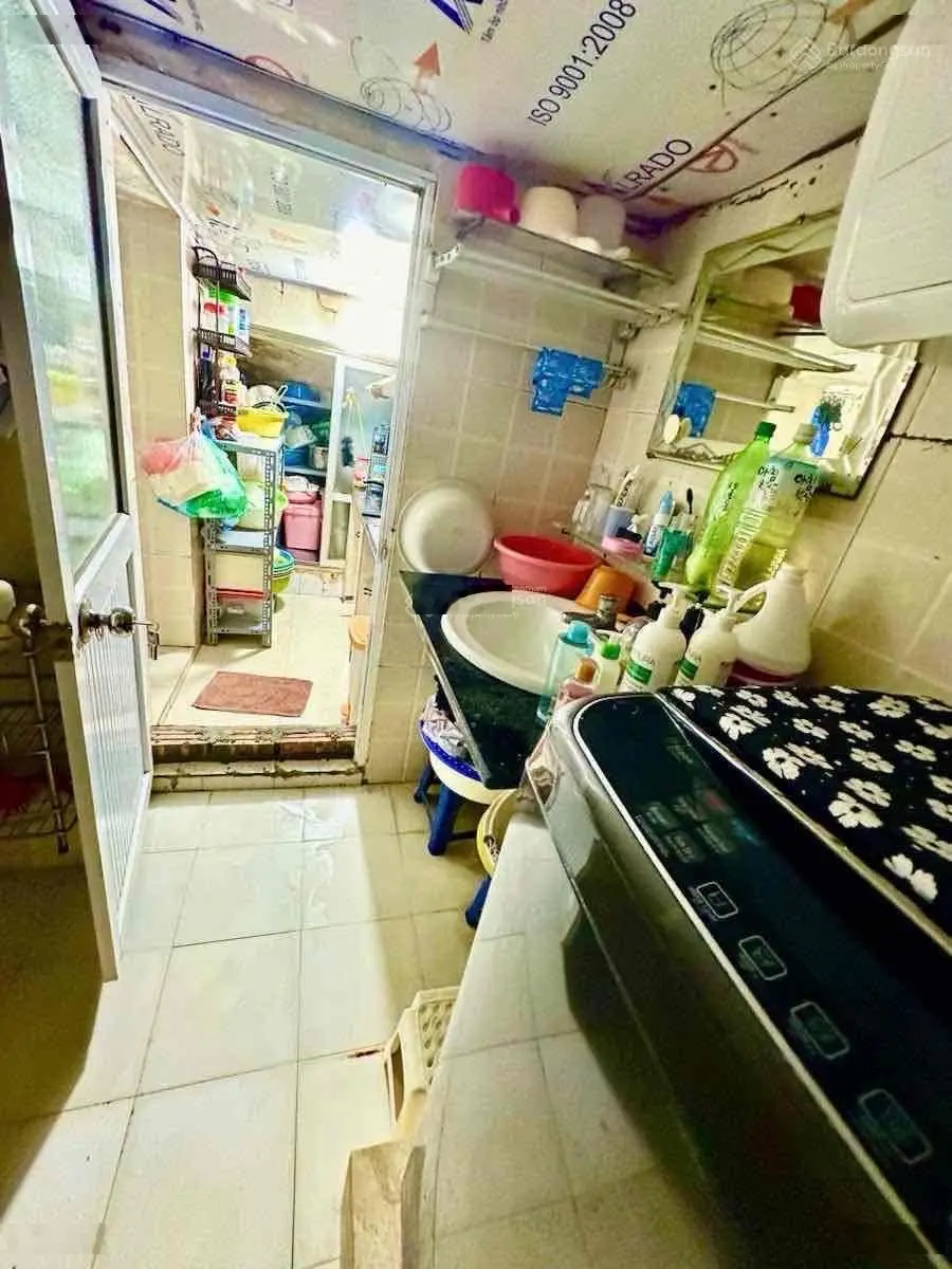 Bán nhà tập thể BCA Thái Thịnh Đống Đa 70m 2 ngủ tầng 1 ở và KD giá tốt 3.8 tỷ. LHTT 0978 820 ***