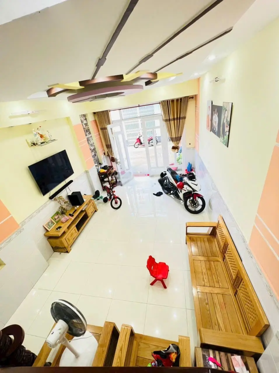 Đường 7m cạnh Phú Mỹ Hưng Quận 7, 3 tầng 60m2 4PN 5.79 tỷ
