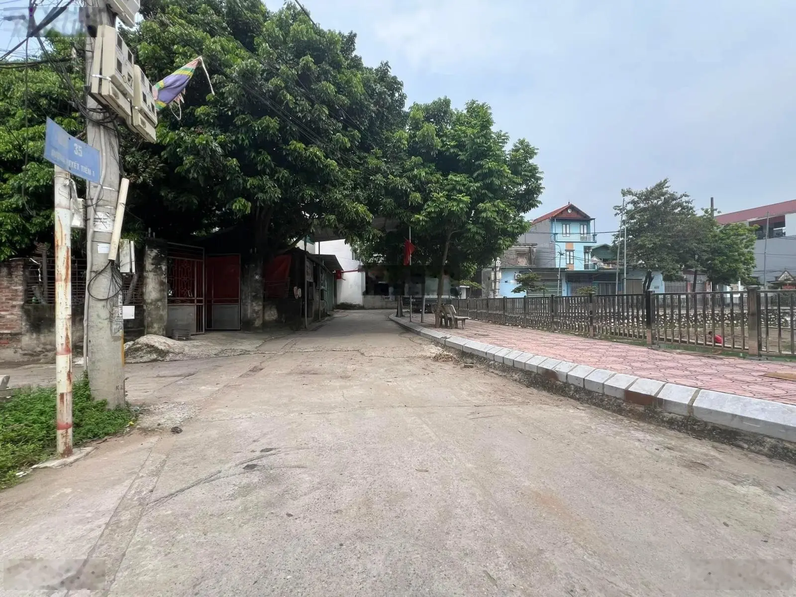 chính chủ bán 56,9m 2 mặt đường tại quyết tiến vân côn hoài đức hà nội