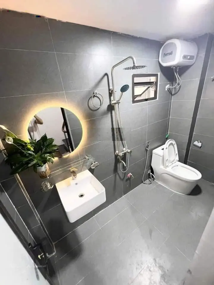 Hiếm hoi! nhà Đào Tấn, thang máy, ngõ thông, siêu mới, 55m2 *7T