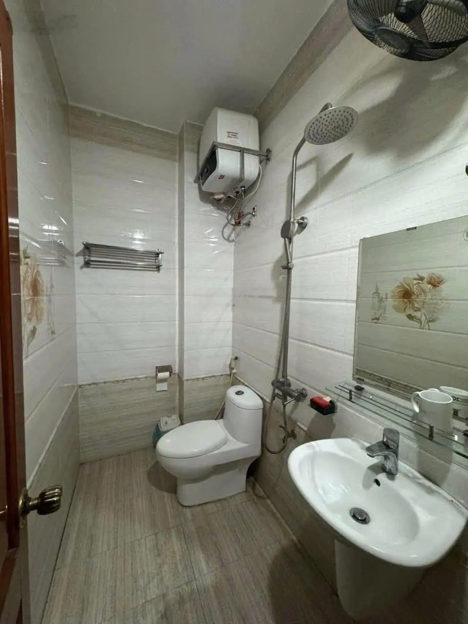 Khu phân lô - Hồng Hà - Ba Đình - mặt tiền lớn