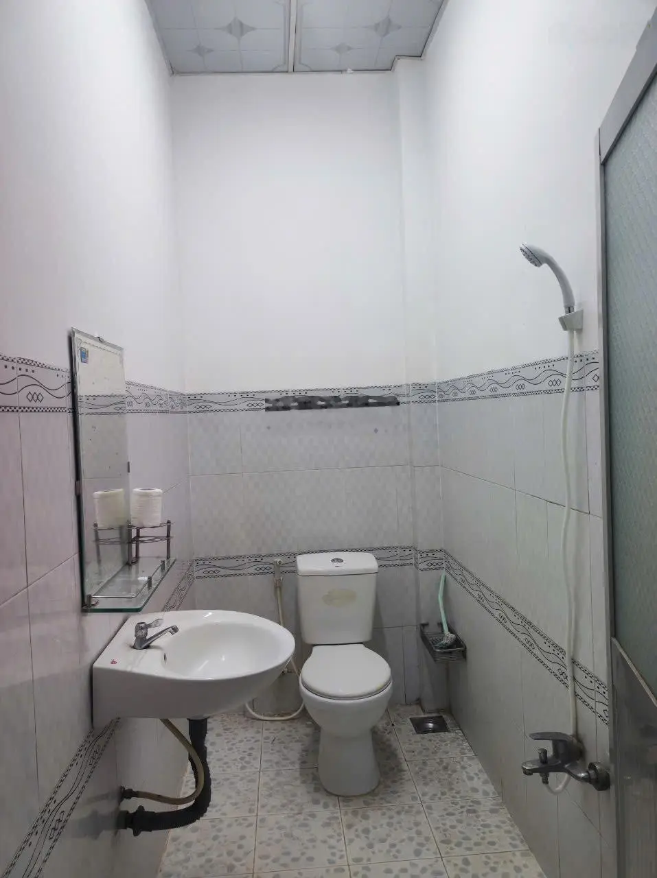Bán nhà đep 1 trêt 1 lầu đường nhựa ôtô gần chơ p3 thuân tiên kinh doanh tp vĩnh long