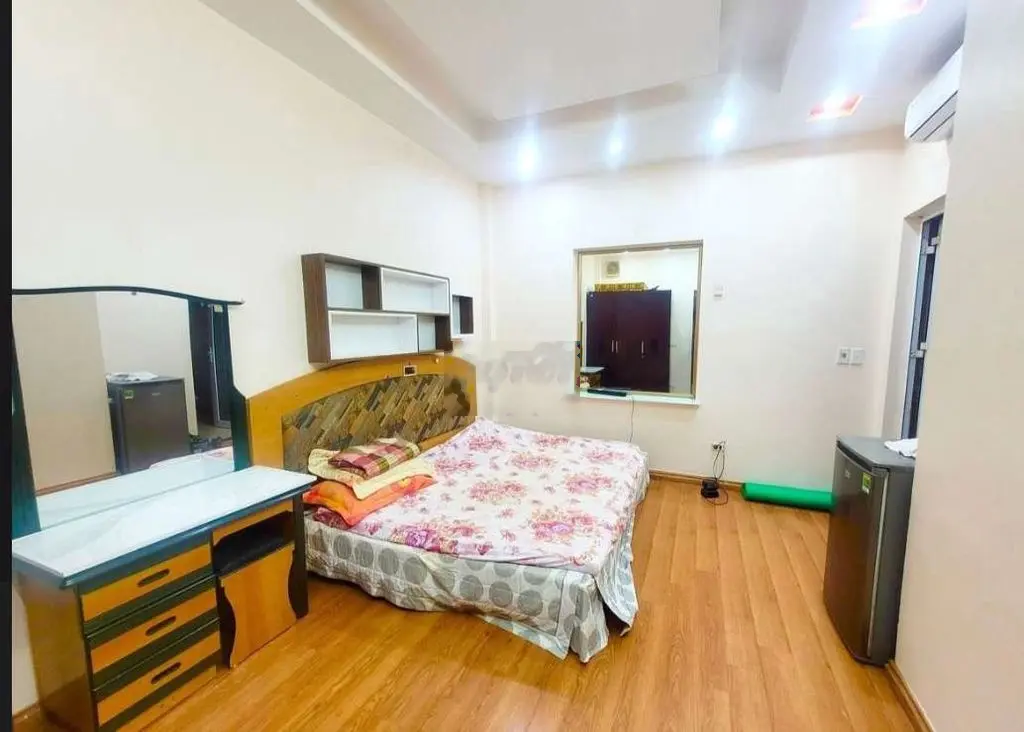Bán nhà Láng Hạ diện tích 52m , 4tầng, giá 6, 98tỷ