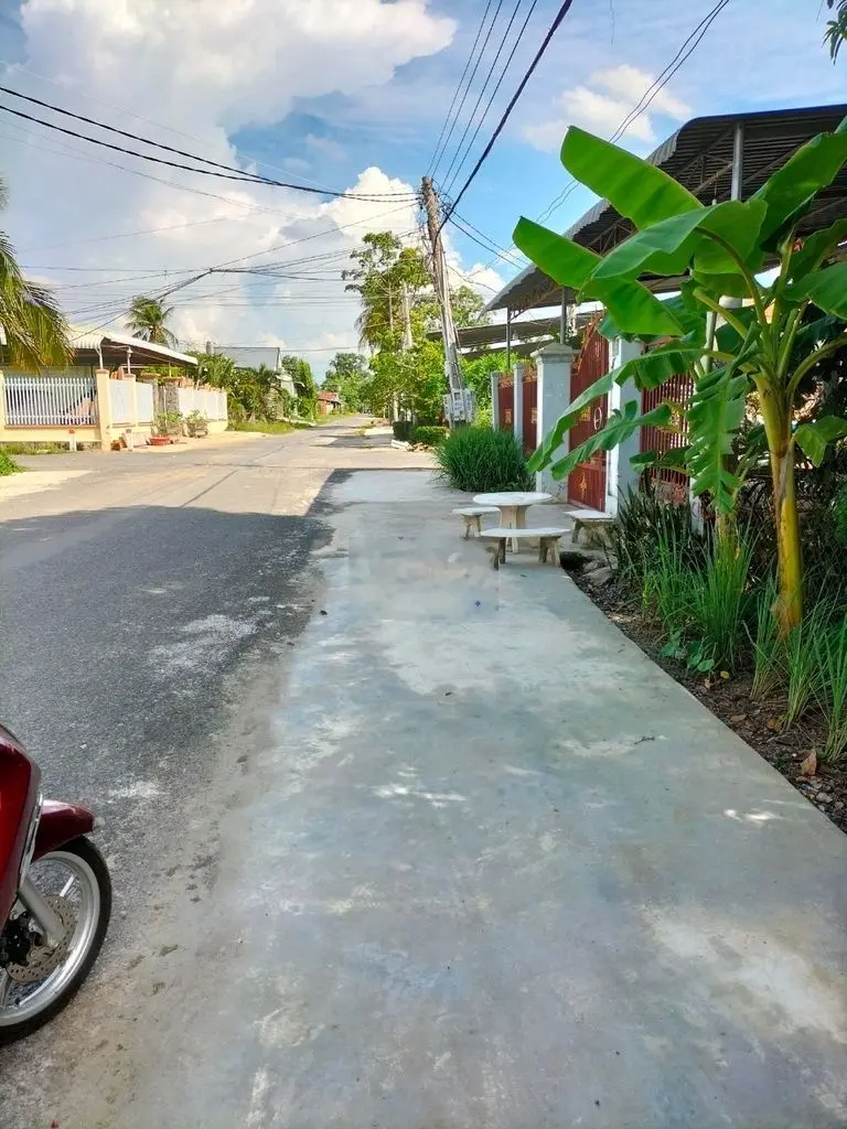 Đất 5x28m,140m2 gần Huỳnh Tấn Phát và Bời Lời