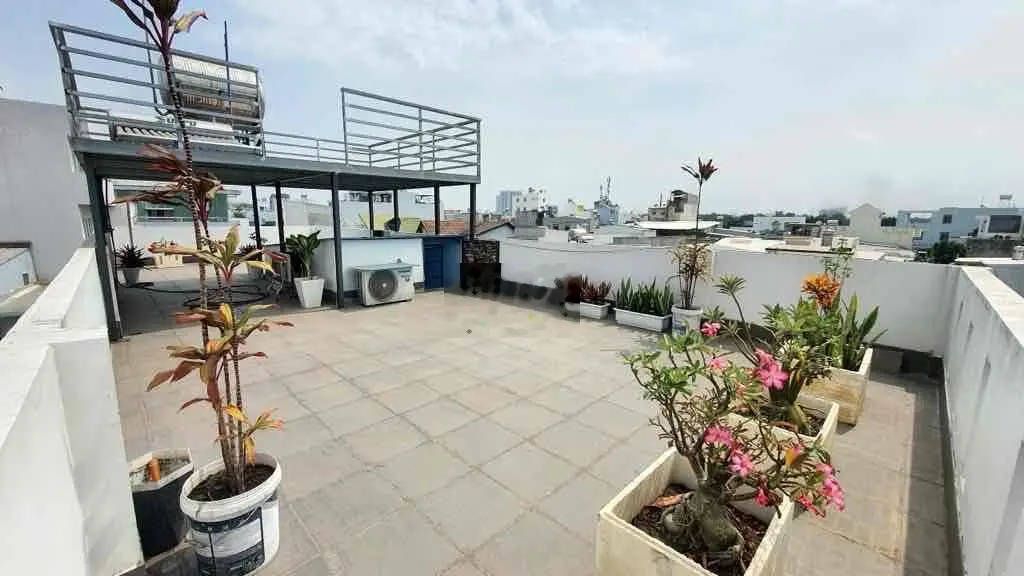 Nhà mới ở ngay Phạm Thế Hiển, diện tích khủng 82m2, ngang 5.5m, SHR.