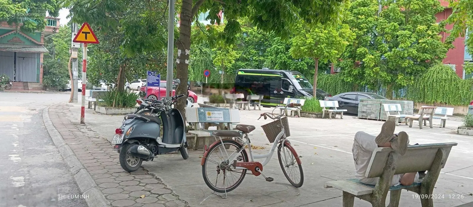 Bán nhanh nhà Văn Hội - 138m2 - giá 12 tỷ - ô tô vào tận nhà